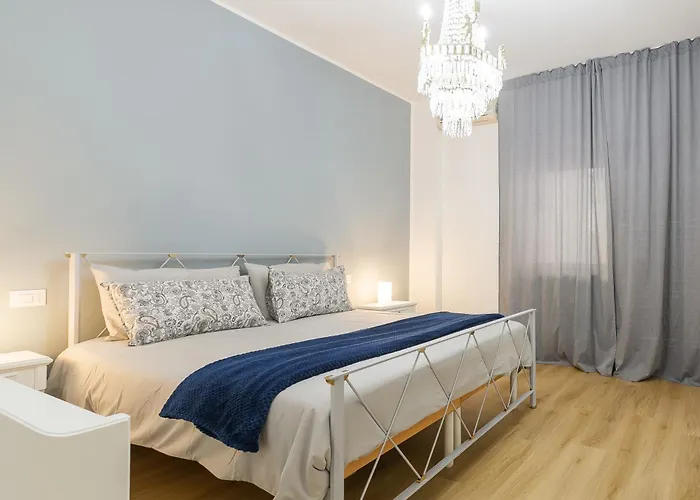 Petershouse בארי